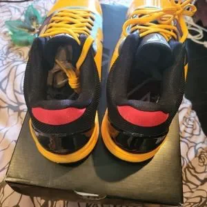Nike | Shoes | Brand New Kobe 5 Bruce Lees No Og Box Size 3  display picture 1